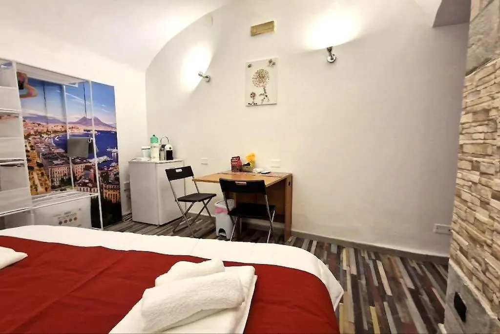 Διαμέρισμα Sea Front - Welcoming Room In Mergellina Νάπολη